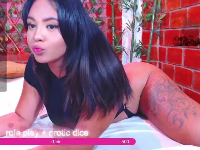 Live sex webcam photo for Victoria-Fox #273479055