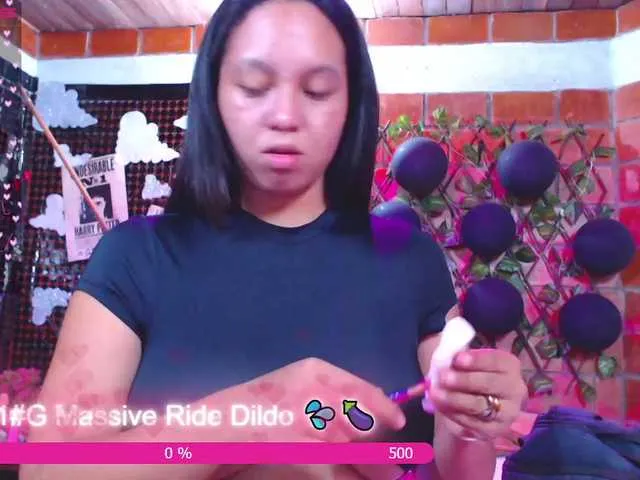 Live sex webcam photo for Victoria-Fox #273608021
