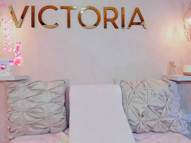 Live sex webcam photo for VictoriaBalee #277719098