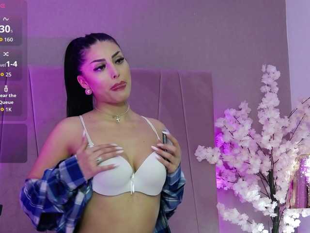 Live sex webcam photo for VictoriaBonie #292050622