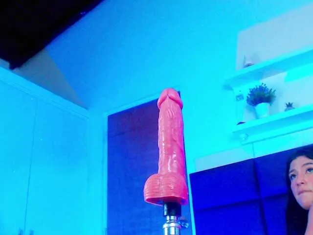 Live sex webcam photo for VictoriaCambe #277282872