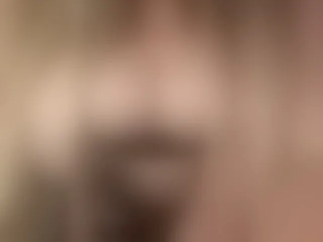 Live sex webcam photo for VictoriaDiamo #293878529