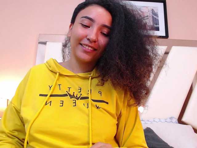 Live sex webcam photo for VictoriaGonza #272186834