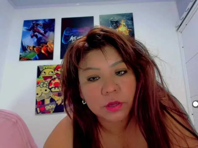 Live sex webcam photo for VictoriaLove #292282588