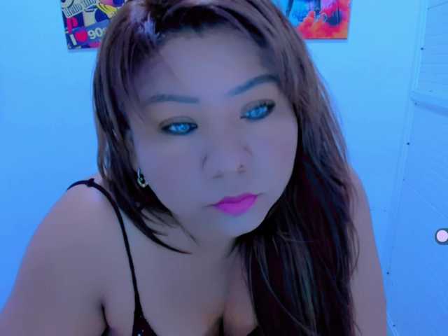 Live sex webcam photo for VictoriaLove #292399543