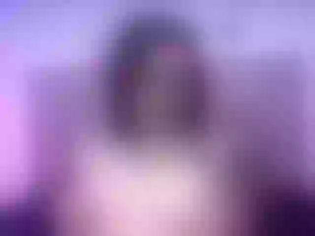 Live sex webcam photo for VictoriaMooon #273221190