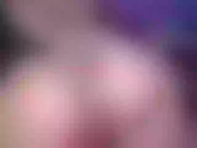 Live sex webcam photo for VictoriaMooon #274404056