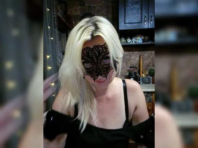 Live sex webcam photo for VictoriaRelax #274661287