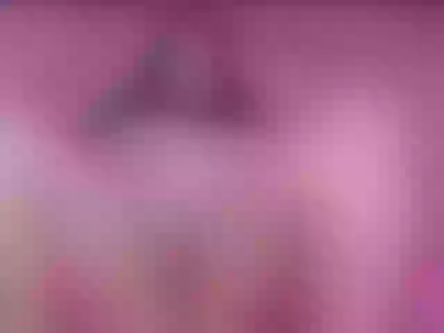 Live sex webcam photo for VictoriaRossy #291599191