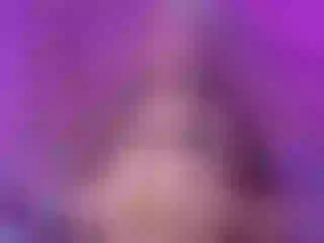 Live sex webcam photo for VictoriaRossy #292165795