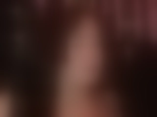 Live sex webcam photo for VictoriaRossy #294138992