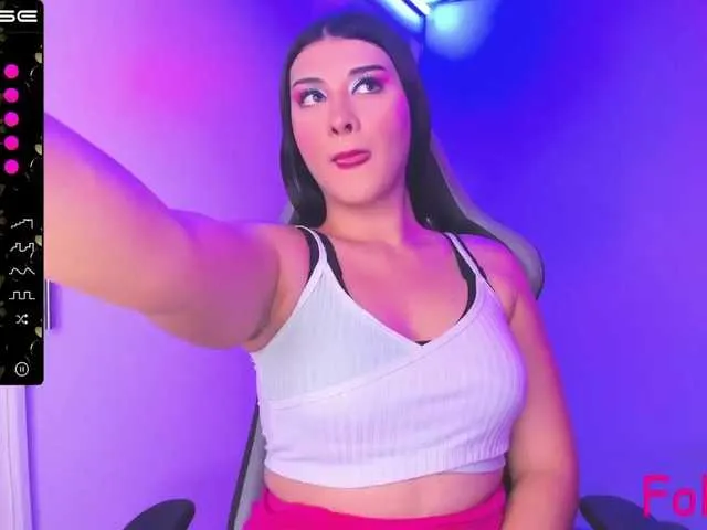 Live sex webcam photo for Victoriaaranz #273985910