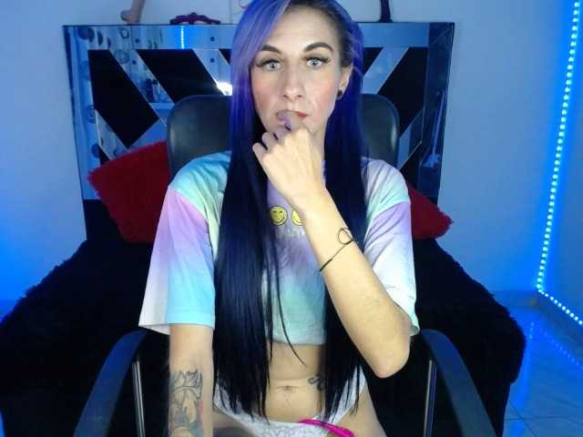 Live sex webcam photo for Victoriagh #275473298