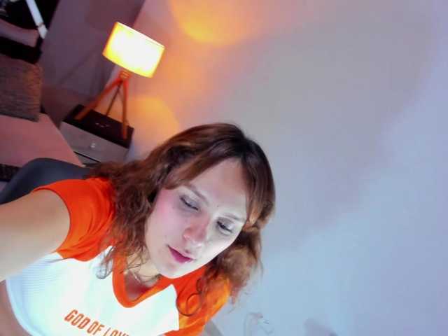 Live sex webcam photo for Victoriasilva #275501133