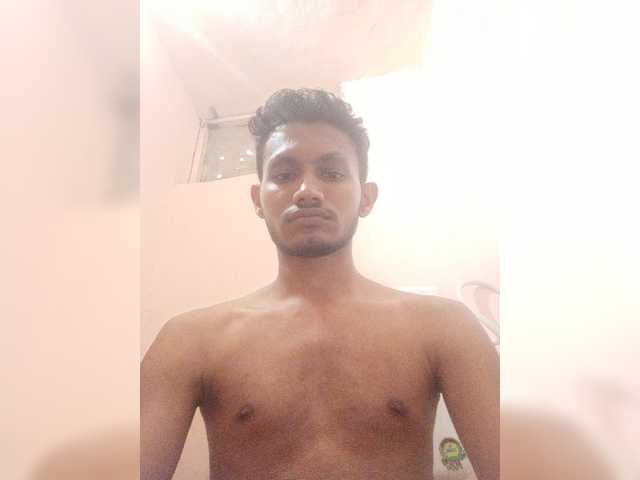 Live sex webcam photo for Viditjethava1 #277625898