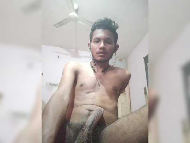 Live sex webcam photo for Viditjethava1 #289326010