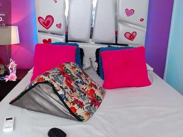 Live sex webcam photo for Viictoriia #278019537