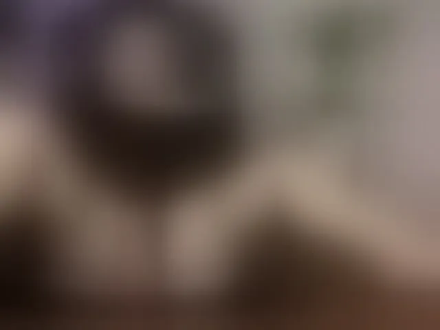 Live sex webcam photo for Vik-Love #293183167