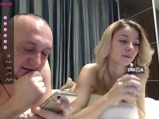 Live sex webcam photo for Vik1One1 #272308603