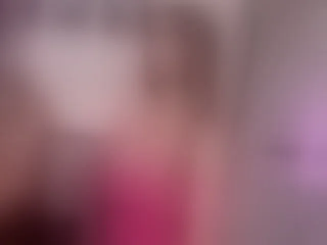 Live sex webcam photo for Vik1One1 #292696375
