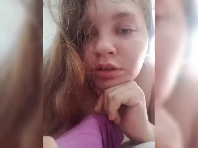 Live sex webcam photo for Vika-34 #291493825