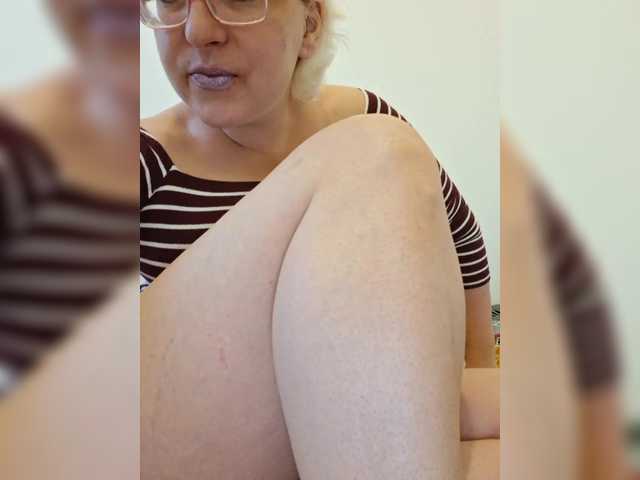 Live sex webcam photo for Vika211 #291735464