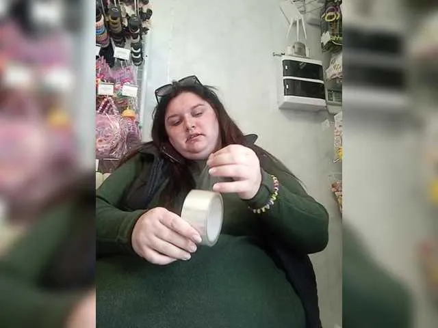 Live sex webcam photo for Vika2302 #290977808