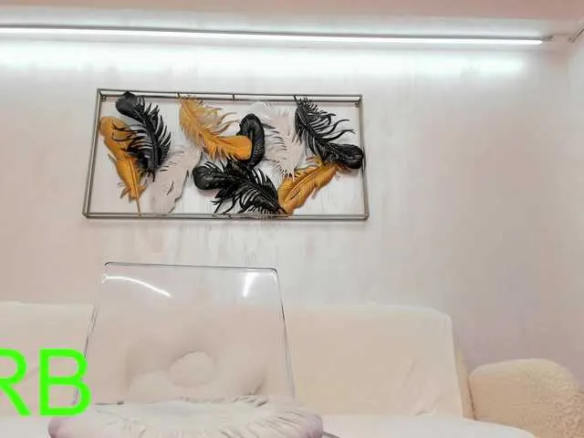 Live sex webcam photo for VikaFever #292176274