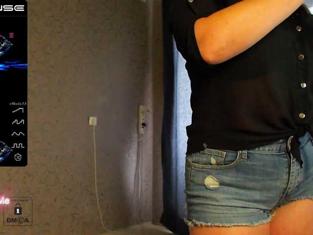 Live sex webcam photo for Viki-tiki-tak #275719655