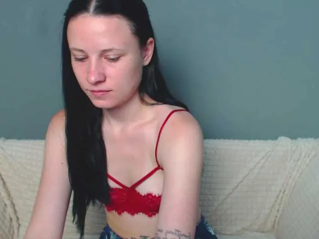 Live sex webcam photo for VikiKelt #278227194