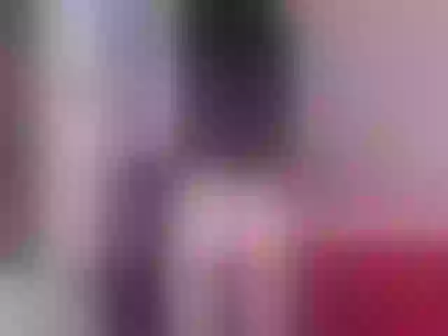 Live sex webcam photo for VikiKiss #273025020
