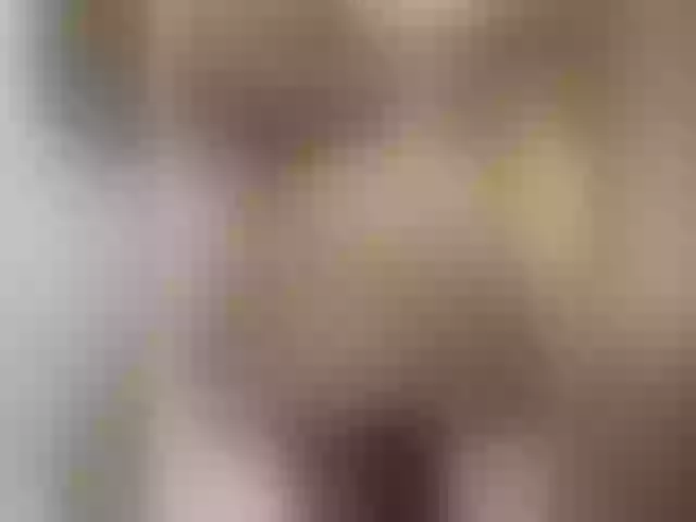 Live sex webcam photo for VikiKiss #276473297