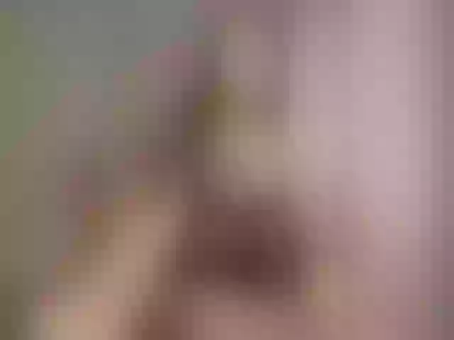 Live sex webcam photo for VikiKiss #276562947