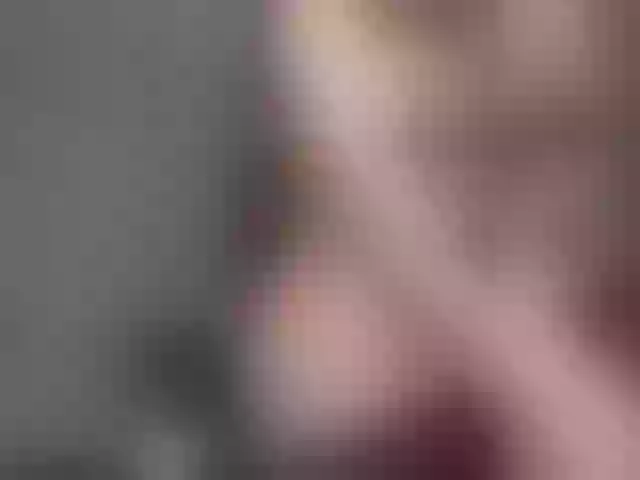 Live sex webcam photo for VikiKiss #276864533