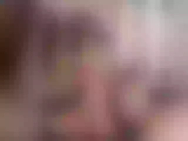 Live sex webcam photo for VikiKiss #278093661