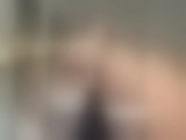 Live sex webcam photo for VikiKiss #293415901