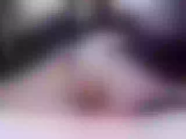 Live sex webcam photo for Vikibru #276918501