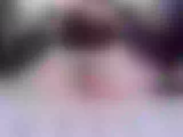 Live sex webcam photo for Vikibru #278105363