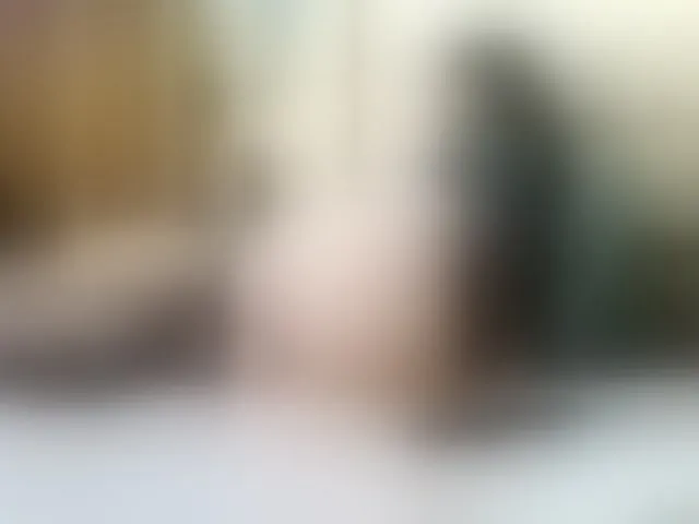 Live sex webcam photo for Vikibru #293772491