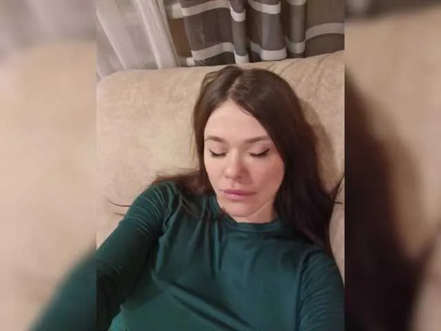 Live sex webcam photo for Vikki100500 #290705339