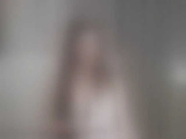 Live sex webcam photo for Vikki100500 #293734297