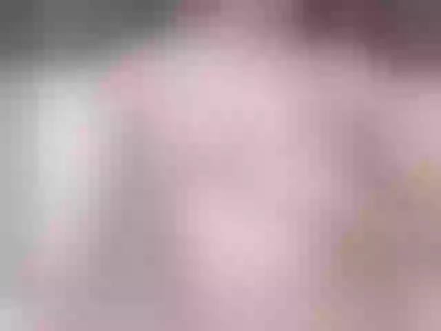 Live sex webcam photo for VikkiMikki #276444032