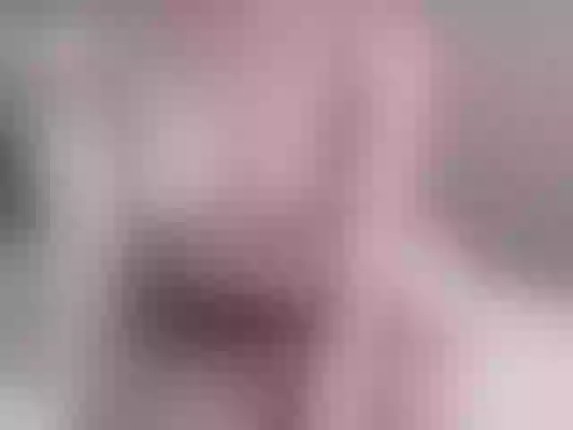 Live sex webcam photo for VikkiMikki #276644823