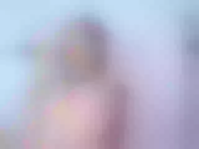 Live sex webcam photo for VikkiRood #290443842