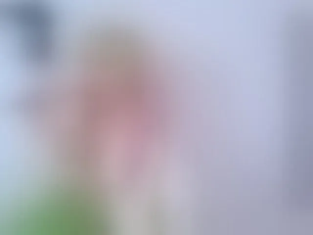 Live sex webcam photo for VikkiRood #290498779