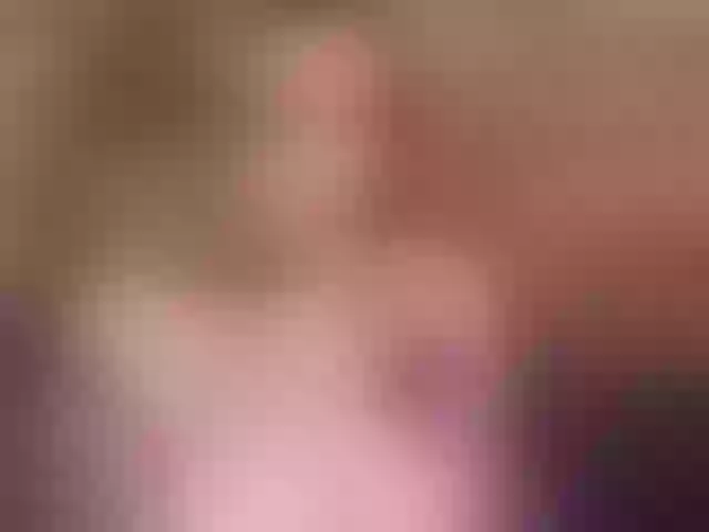 Live sex webcam photo for VikkiRood #291980881
