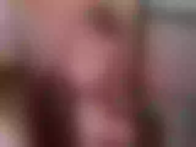 Live sex webcam photo for VikkiRood #292235909