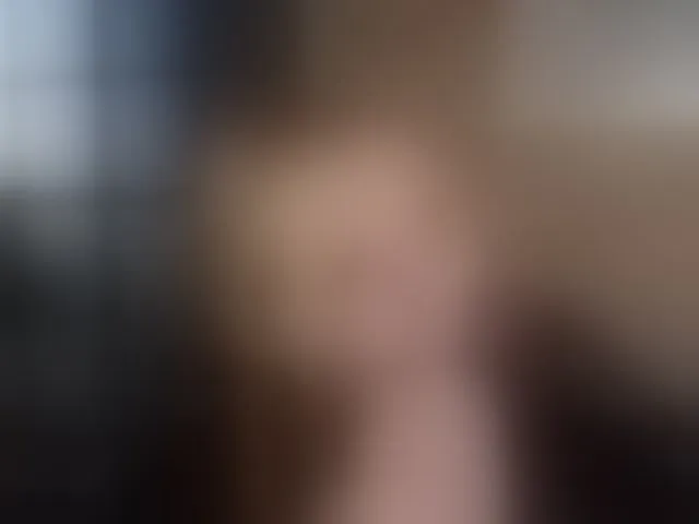 Live sex webcam photo for VikkiRood #293204630