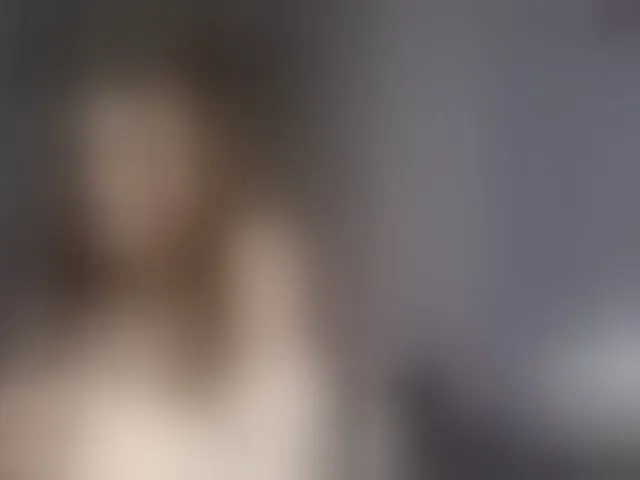 Live sex webcam photo for VikkiShon #292851831