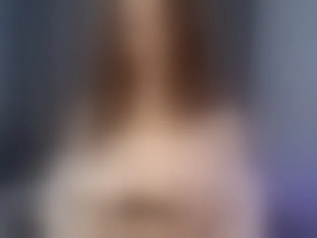 Live sex webcam photo for VikkiShon #293224471